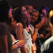 A fan sings as Darren Criss performs during Sonic Lunch at the Michigan Theater on Thursday, June 13, 2013. Melanie Maxwell | AnnArbor.com